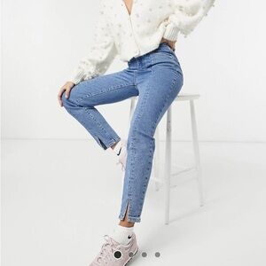 Stradivarius cotton split front mom jeans in medium blue